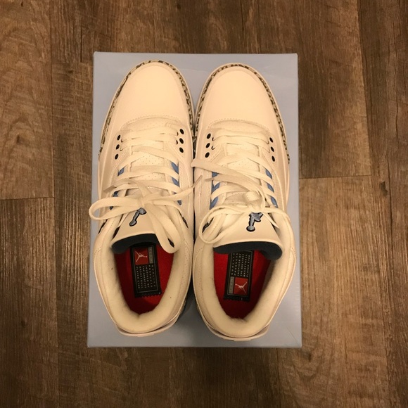 Jordan 3 unc size 10 - Picture 5 of 5